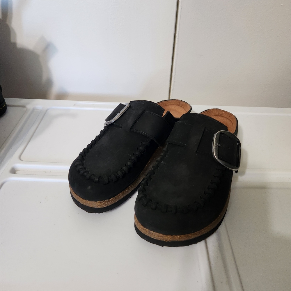 White Mountain Burberry Round Toe Mules Black Women's Size 8 100% Leather Upper